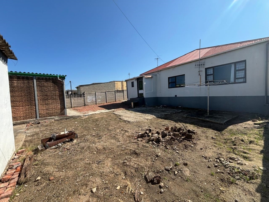 3 Bedroom Property for Sale in Sidwell Eastern Cape